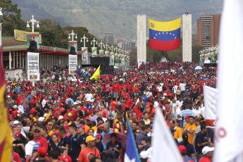 Caracas, Venezuela.- El presidente de la República Bolivariana de Venezuela, Nicolás Maduro, está presente en la manifestación realizada este jueves en Los Próceres, Caracas, 'contra la injerencia imperial y en defensa de la soberanía nacional'.