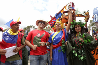 Caracas, Venezuela.- El presidente de la República Bolivariana de Venezuela, Nicolás Maduro, está presente en la manifestación realizada este jueves en Los Próceres, Caracas, 'contra la injerencia imperial y en defensa de la soberanía nacional'.