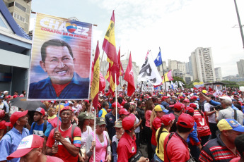 Caracas.- Mobilization on Tuesday in Caracas to reject "interventionist mechanisms promoted by the Organization of American States (OAS)," according to the organizers "seek to break the democratic and constitutional order of Venezuela to impose in the country the interests of imperial sectors In the region. "Gregorio Terán / LANA