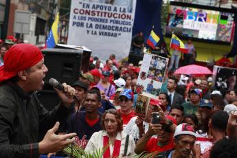 Caracas, Venezuela.- Concentración en conmemoración de los 15 años del intento de golpe de Estado a Hugo Chávez, el encuentro se desarrolló este martes 11 de abril en Puente Llaguno, en Caracas, para conmemorar los 15 años de la masacre donde murieron al menos 19 personas.