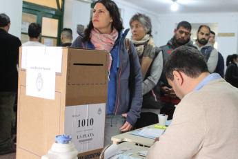 BUENOS AIRES, ARGENTINA.- In the photo taken today October 27, 2019, from 8 in the morning, the vote is taken throughout Argentina to elect the next president. The candidates have not yet cast their vote.