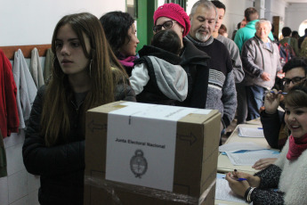 BUENOS AIRES, ARGENTINA.- In the photo taken today October 27, 2019, from 8 in the morning, the vote is taken throughout Argentina to elect the next president. The candidates have not yet cast their vote.