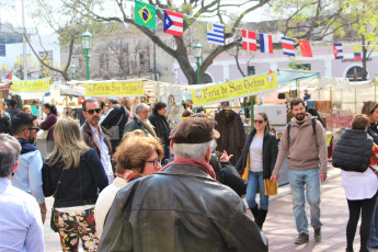 Buenos Aires, Argentina.- In the images taken on Sunday, September 8, 2019, every Sunday the San Telmo neighborhood, south of Buenos Aires, receives thousands of visitors that flood its streets to live a different experience in the City of Buenos Aires. That day the traditional San Pedro Telmo Fair is held in the Plaza Dorrego, the heart of the neighborhood. More than 250 street stalls exhibit various old objects ranging from furniture, paintings, light fixtures, vases, collectible toys, books and magazines, posters, dresses and shoes, watches, ornaments of all kinds, statues, coins, old photos, Silverware, jewelry up to multicolored siphons.