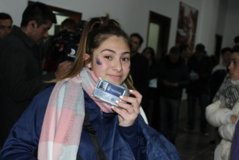 La Plata, Argentina.- In the image taken today September 6, 2019, dozens of supporters of Gymnastics Fencing La Plata will approach the clubhouse in the city of La Plata, after it was confirmed that Diego Armando Maradona will be the new Technical Director of the first division football team. The Institution said that only those who are partners of the entity would enter the stadium, which meant that many wanted to secure a place in the stands. Many of the new members have declared that they are not supporters of the Platense club, but the love of many Argentines for Maradona overcomes these barriers. Gymnastics and Fencing La Plata is a modest club in the city of La Plata, the capital of the province of Buenos Aires, which although it is one of the oldest football clubs in Argentina, has never obtained an official first division championship and Currently fighting to not descend to second division.