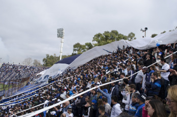 La Plata, Argentina.- In the images taken today, Sunday, September 8, 2019, the supporters of the club that the former captain of the Argentine soccer team Diego Armando Maradona, Gimnasia y Esgrima La Plata, who filled their stadium to receive, began to lead to the idol in La Plata, the capital of the province of Buenos Aires, south of the Capital of Argentina. From early on, the supporters began to arrive at the stadium, in the area of the La Plata forest, in what was the first training of the first division team of the club led by Maradona behind open doors, which fights the descent and the latter in the table of positions of the championship of first division of Argentine soccer.