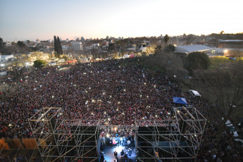 La Plata, Buenos Aires.- The candidate for Vice President of Argentina for the Front of All, Cristina Fernández de Kirchner, today August 31, 2019 at the Faculty of Journalism of the National University of La Plata her book "Sinceramente". The followers of his space, especially young people, approached the area of the Faculty of Journalism early, from where he was dean until a few months ago who now has high chances of being the next mayor of the city of La Plata, the Capital from the province of Buenos Aires, Florencia Saintout, who accompanied her in her presentation, together with the candidate for provincial governor Axel Kicillof.