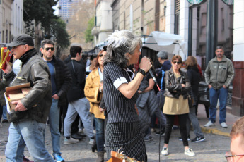 Buenos Aires, Argentina.- In the images taken on Sunday, September 8, 2019 on the way to the fair and taking advantage of the large tourist influx, an infinity of street artists is installed, where tango singers and bandoneonists predominate, and all kinds of performance .