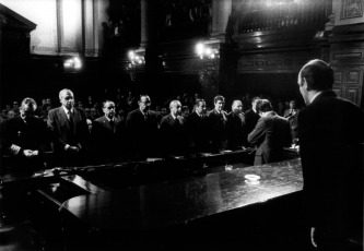 From left Right: Armando Lambruschini, Leopoldo Galtieri, Orlando Agosti, Jorge Videla, Rubens Graffigna, Isaac Anaya, Basilio Lami Dozo, Eduardo Viola and Emilio Massera, members of the Military Boards, in the historic trial (1985).