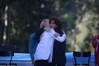 LA PLATA, ARGENTINA.- The candidate for governor of the Province of Buenos Aires for the Front of All, Axel Kicillof (SECOND OF THE LEFT), made today Wednesday October 23, 2019 the closing of his campaign in La Plata, capital of The province of Buenos Aires. He was accompanied by the candidate for vice president, Senator Cristina Fernández (THIRD OF THE LEFT)). The candidate for vice governor and current mayor of La Matanza, Verónica Magario (FIRST LEFT), also participated in the campaign closure; and the applicant for mayor of La Plata, Florencia Saintout (FIRST OF THE RIGHT).