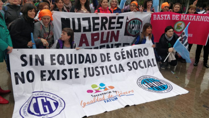 La Plata, Argentina.- Today, October 13, 2019, thousands of women participate in the workshops of the National Meeting of Women in the city of La Plata. In the afternoon a national women's march will be held that will conclude at the Unique Stadium of that City. There was also a "tetazo" in front of the Cathedral of La Plata for the separation of the Church from the State. On the second day of the 34th National Meeting of Women, hundreds of women demonstrated in front of the emblematic building, which is fenced and guarded by a hundred women police