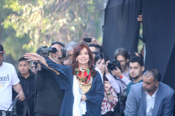 LA PLATA, ARGENTINA.- The candidate for governor of the Province of Buenos Aires for the Front of All, Axel Kicillof (SECOND OF THE LEFT), made today Wednesday October 23, 2019 the closing of his campaign in La Plata, capital of The province of Buenos Aires. He was accompanied by the candidate for vice president, Senator Cristina Fernández (THIRD OF THE LEFT)). The candidate for vice governor and current mayor of La Matanza, Verónica Magario (FIRST LEFT), also participated in the campaign closure; and the applicant for mayor of La Plata, Florencia Saintout (FIRST OF THE RIGHT).