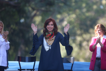 LA PLATA, ARGENTINA.- The candidate for governor of the Province of Buenos Aires for the Front of All, Axel Kicillof (SECOND OF THE LEFT), made today Wednesday October 23, 2019 the closing of his campaign in La Plata, capital of The province of Buenos Aires. He was accompanied by the candidate for vice president, Senator Cristina Fernández (THIRD OF THE LEFT)). The candidate for vice governor and current mayor of La Matanza, Verónica Magario (FIRST LEFT), also participated in the campaign closure; and the applicant for mayor of La Plata, Florencia Saintout (FIRST OF THE RIGHT).