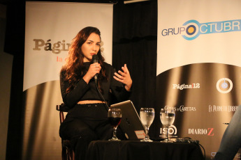 BUENOS AIRES, ARGENTINA.- Argentine actress Thelma Fardin spoke yesterday October 4, 2019 with the journalist specializing in gender of the newspaper Página / 12 Mariana Carbajal. Fardin denounced the Argentine actor Juan Darthes a year ago of having raped her when he was 16 on a theatrical tour of Nicaragua, so Interpol recently issued a request for detention. Asked about the possibility of Darthes being tried in Brazil, where she currently resides, as a result of the lack of an extradition agreement between Nicaragua and that country, the actress replied that it is a possibility. "It will depend on the political decision of the Brazilian state and how it wants to act in this case," he said, and said that it would be "terrible and exhausting" for her to have to go to litigate there and have to translate everything she already told into another language. “I understand how the criminal law of each country works, and also that the rights of its citizens are protected. But that framework serves for Darthes' lawyers to say that he is subject to law and not go to Nicaragua to testify, ”he said.