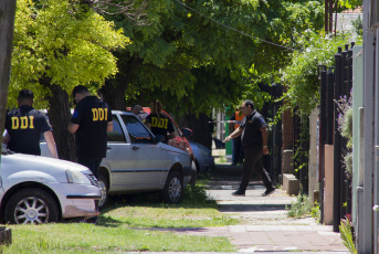 Buenos Aires, Argentina.- The Police carried out this Sunday (29), at the request of the San Isidro Attorney General's Office, raids on the house and the office of doctor Leopoldo Luque in the framework of the case in which the circumstances of the death of Diego Armando Maradona, according to police and judicial sources.