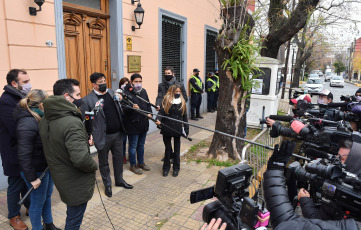 Buenos Aires, Argentina.- En las fotos tomadas el 17 de junio del 2021, el abogado Rodolfo Baqué, defensor de la enfermera, Dahiana Gisela Madrid, que intentó reanimar a Diego Maradona en la casa de Tigre. La enfermera, fue indagada por los tres fiscales que llevan adelante la investigación y aseguró, además, que tenía una mala relación con el astro del fútbol y que las personas que lo acompañaban no la dejaban ingresar a su habitación.