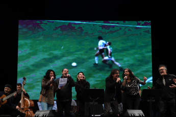 Buenos Aires, Argentina.- In the photos taken on September 21, 2021, it shows the tribute to Diego Maradona who brought together 20 artists on stage during the 2021 edition of the Buenos Aires Tango Festival and World Cup. A tribute to the figure of Diego Armando Maradona, was carried out through images, dance and music in the most important event of tango culture worldwide.