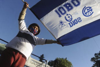 La Plata, Argentina.- In the photos taken on September 16, 2021, fans and partners of Gimnasia y Esgrima La Plata honored Diego Armando Maradona, who died on November 25, at the Bosque stadium with the presentation of a mural made in the mosaic technique on the second anniversary of the debut of the "10" as team coach, on September 15, 2019 against Racing Club.