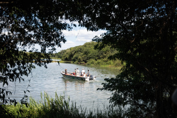 Entre Rios, Argentina.- En las fotos tomadas el 2 de febrero del 2023, muestra un humedal de un parque provincial en tres islas del río Uruguay en la provincia argentina de Entre Rios. El Programa de las Naciones Unidas para el Medio Ambiente (Pnuma) de las Naciones Unidas (ONU) alertó sobre la situación de peligro en que se encuentran los humedales con vegetación, como los pantanos y las marismas y otros entornos acuáticos de todo el mundo. El ente refiere que debido a la contaminación o degradación como consecuencia del cambio climático y el desarrollo humano, al menos el 35 por ciento de los humedales del mundo se perdió en el periodo comprendido entre 1970 y 2015.