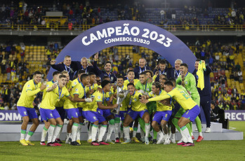 Bogotá, Colombia.- In the photos taken on February 12, 2023, the Brazilian team defeated Uruguay 2-0 at the El Campín stadium and won the South American youth title. Brazil finished the hexagonal with 13 points, followed by Uruguay with 12, Colombia with 10, Ecuador with 4, Venezuela with 2 and Paraguay with one.