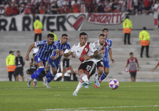 Buenos Aires, Argentina.- In the photos taken on March 12, 2023, during the meeting between River Plate and Godoy Cruz at the Monumental Stadium. River Plate beat Godoy Cruz 3-0 in the Monumental with Lucas Beltrán as a figure and scorer, obtaining his third triumph and becoming the only escort of the Liga Tournament, which has San Lorenzo as leader.