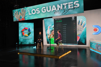 Buenos Aires, Argentina.- In the photos taken on March 10, 2023, during the auction of the gloves used in the World Cup by the Argentine goalkeeper, Emiliano 'Dibu' Martínez. The gloves were auctioned for $45,000 to raise funds for the benefit of the Garrahan Hospital Oncology ward.