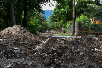 San Luis, Argentina.- En las fotos tomadas el 24 de marzo del 2023, muestra las calles de San Luis tras un temporal que afectó las provincias de San Luis y Córdoba en las últimas horas. Tropas del Ejército Argentino y máquinas de Vialidad Nacional arribaron a la zona para ayudar a las cerca de 130 familias afectadas, mientas el Gobierno provincial entregó alimentos, insumos y agua potable y colaboró con el arreglo eléctricos y de techos.