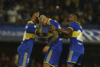 Buenos Aires, Argentina.- In the photos taken on March 19, 2023, during the match between Boca Juniors and Instituto at La Bombonera, for the eighth date of the League Tournament. In a controversial closing, Boca Juniors lost 3-2 to Instituto.