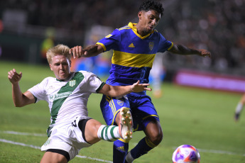 Buenos Aires, Argentina.- En las fotos tomadas el 13 de marzo del 2023, durante el encuentro entre Banfield y Boca en el Estadio La Bombonera. Banfield venció por 1-0 a Boca como local, en un partido de la jornada 7 de la Liga Profesional Argentina. El gol fue marcado por Aarón Quirós, a los 28 minutos.