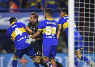 Buenos Aires, Argentina.- In the photos taken on March 19, 2023, during the match between Boca Juniors and Instituto at La Bombonera, for the eighth date of the League Tournament. In a controversial closing, Boca Juniors lost 3-2 to Instituto.