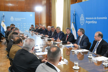 Buenos Aires, Argentina.- In the photos taken on April 17, 2023, the Minister of Economy, Sergio Massa, and the President of the AFA, Claudio "Chiqui" Tapia, announced that Argentina will host the next Sub World Championship 20, which will take place from May 20 to June 11, reported sources from the Palacio de Hacienda.