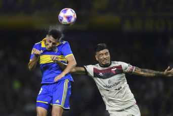 Buenos Aires, Argentina.- In the photos taken on April 9, 2023, during the match between Boca Juniors and Colón at the La Bombonera Stadium, on date 10 of the Argentine Professional League 2023. Boca suffered a heavy defeat by 1- 2 against Colón. With a goal from Teuten (90+1'), the 'Sabalero' got his first win in the tournament.