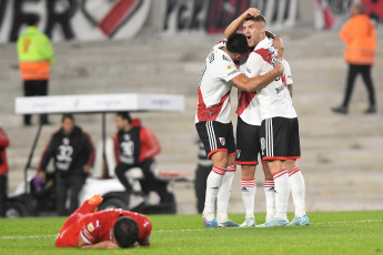 Buenos Aires, Argentina.- In the photos taken on April 23, 2023, during the match between River Plate and Independiente at the Más Monumental Stadium for matchday 13 of the Argentine Professional League. River beat Independiente 2-0 at home, in a game on matchday 13 of the Argentine Professional League. For River, the goals were scored by Esequiel Barco (at 17 minutes) and Miguel Borja (at 80 minutes).