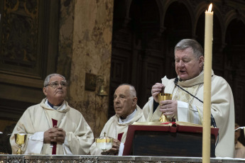 Buenos Aires, Argentina.- In the photos taken on April 24, 2023, the Episcopate celebrated the Pope with a mass in the Metropolitan Cathedral and began a week of deliberations. The 122nd plenary assembly of the Argentine Episcopal Conference (CEA), made up of bishops from all over the country, began a week of deliberations this Monday with a thanksgiving mass on the occasion of the 10th anniversary of Francis' pontificate.