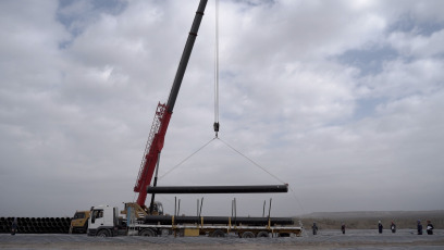 Neuquén, Argentina.- En las fotos tomadas el 17 de abril del 2023, muestra el gasoducto Vaca Muerta. A partir de mayo próximo y luego de 17 años se volverá a exportar petróleo de Neuquén a Chile. Los envíos desde Vaca Muerta serán posibles con la rehabilitación del Oleoducto Trasandino (Otasa) y por las obras de reversión de los ductos de Oleoductos del Valle (Oldelval), lo que a su vez permitirá disponer de nueva capacidad hacia el Atlántico.