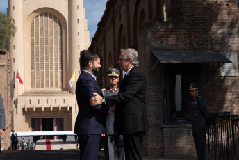 Santiago de Chile, Chile.- In the photos taken on April 5, 2023, the President of Argentina, Alberto Fernández (right), during his official visit to Chile with the participation, together with his counterpart Gabriel Boric (left), in the commemoration of the 205th anniversary of the Battle of Maipú.