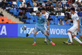 Mendoza, Argentina.- En las fotos tomadas el 30 de mayo del 2023, durante el partido entre Israel y Uzbekistán en los octavos de final 2 del torneo FIFA, Mundial Sub 20 en el Mundialista de Mendoza. Israel venció 1-0 a Uzbekistán. El único gol del partido, se hizo a los 51 minutos del segundo tiempo, por Anan Khalaili. Israel sigue camino y pasa a la Cuartos de Final.