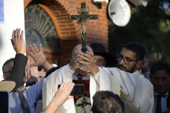 San Luis, Argentina.- In the photos taken on May 3, 2023, it shows the maximum religious festivities of San Luis, which ended in the towns of Villa de la Quebrada and Renca, consecrated to the Miraculous Christs that are venerated in each place , in which more than 200,000 people gathered from the beginning of the novenas on April 28 until this May 3, the central day of the festivities in both locations.