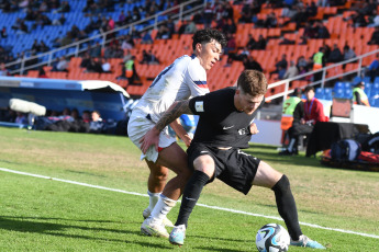 Mendoza, Argentina.- En las fotos tomadas el 30 de mayo del 2023, durante el partido entre Nueva Zelanda y Estados Unidos por los octavos de final del Mundial Sub20 en el estadio Malvinas Argentinas de Mendoza. Estados Unidos goleó 4-0 a Nueva Zelanda y se medirá en cuartos de final ante el ganador del cruce que disputarán Gambia-Uruguay.