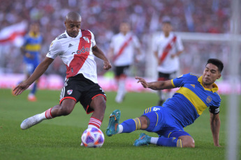 Buenos Aires, Argentina.- En las fotos tomadas el 7 de mayo del 2023, durante el partido entre River Plate y Boca Juniors por la fecha 15 de la Liga Profesional de Fútbol, en el Monumental ante más de 83 mil personas. River se impuso por 1 a 0 a un gol de Miguel Borja y sigue firme en lo más alto de la Liga Profesional con 37 unidades, sacándole 19 puntos a su clásico rival.