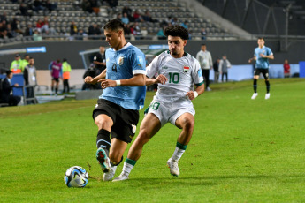 La Plata, Argentina.- In the photos taken on May 22, 2023, during the match between Uruguay and Iraq in a match played at the Estadio Único 'Diego Armando Maradona' in La Plata. Uruguay debuted in the Under 20 World Cup in Argentina with a 4-0 win over Iraq, catapulting it to the top of Group E. Matías Abaldo, Andrés Ferrari, Facundo González and Alan Matturro, scored the goals that gave them the first three points to those directed by Marcelo Broli.