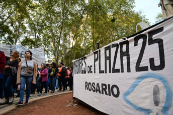 Rosario, Argentina.- In the photos taken on May 11, 2023, political, union, student and social organizations repudiated the resolutions of the Supreme Court of Justice in Rosario's 25 de Mayo square, during the traditional round of the Mothers that they suspend two provincial elections next Sunday considering that the highest court "operates politically for the opposition."