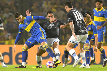 Buenos Aires, Argentina.- In the photos taken on May 14, 2023, during the match between Boca Juniors and Belgrano on date 16 of the Argentine Professional League at La Bombonera. Boca beat Belgrano 2-0 and achieved its goal of recovering from the 1-0 loss to River in the Superclásico. The Xeneize added three despite being far from the top.