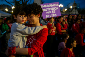 Buenos Aires, Argentina.- In the photos taken on May 17, 2023, more than 40 organizations participated in the first march against gynecologic, obstetric and neonatal violence in Buenos Aires, Argentina. With the slogan "join the red tide", the march was held to demand the "effective" application of the Respectful Childbirth Law in "all the country's institutions", within the framework of the Respectful Childbirth World Week.