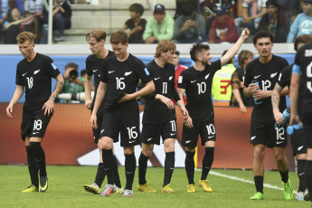 Santiago del Estero, Argentina.- En las fotos tomadas el 23 de mayo del 2023, durante el partido entre Uzbekistán y Nueva Zelanda por la fecha 2 del grupo A del Mundial Sub 20, en el estadio Único Madre de Ciudades. Uzbekistán y Nueva Zelanda empataron 2-2. En la siguiente jornada Uzbekistán se enfrentará de local ante Guatemala y Nueva Zelanda disputará el juego de visitante frente a Argentina.