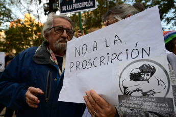 Rosario, Argentina.- In the photos taken on May 11, 2023, political, union, student and social organizations repudiated the resolutions of the Supreme Court of Justice in Rosario's 25 de Mayo square, during the traditional round of the Mothers that they suspend two provincial elections next Sunday considering that the highest court "operates politically for the opposition."