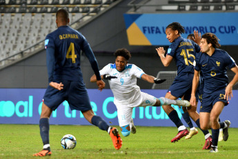 La Plata, Argentina.- In the photos taken on May 28, 2023, during the match between France and Honduras at the Diego Armando Maradona stadium in La Plata. France defeated Honduras 3-1, but lacked a goal to qualify for the round of 16 as one of the best third parties. With the defeat, the Central Americans were also eliminated in Group F.