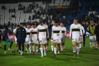 Mendoza, Argentina.- In the photos taken on June 22, 2023, during the match between Boca Juniors and Godoy Cruz for date 21 of the Professional League tournament at the Malvinas Argentinas stadium, in Mendoza. Godoy Cruz achieved a historic 4-0 victory against Boca Juniors, who wanders in the middle of the Professional League table. The cast directed by Jorge Almirón added their third game without victories as a visitor.