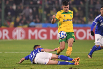 Buenos Aires, Argentina.- En las fotos tomadas el 29 de junio del 2023, durante el partido entre Millonarios y Defensa y Justicia en el estadio Norberto Tomaghello por la Copa Sudamericana. Millonarios perdió 3-1 con Defensa y Justicia y se quedó por fuera de la Copa Sudamericana. Los embajadores, recientemente coronado campeón de la Liga BetPlay, sufrieron en su visita a territorio argentino y se quedaron por fuera del certamen continental.