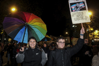 Buenos Aires, Argentina.- En las fotos tomadas el 28 de junio del 2023, argentinos participan de una marcha y distintas actividades para celebrar la diversidad en el Día del Orgullo en Buenos Aires. Se celebra el Día Internacional del Orgullo LGBTTIQ+ para fomentar la tolerancia e igualdad entre las personas, sea cual fuere su orientación sexual, en conmemoración de los disturbios de Stonewall (Nueva York, EE.UU.) desatados el 28 de junio de 1969, que marcaron el inicio del movimiento de liberación homosexual.