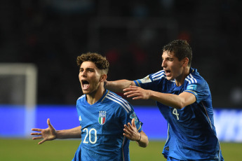 La Plata, Argentina.- En las fotos tomadas el 8 de junio del 2023, durante el partido entre Italia y Corea del Sur en semifinales del Mundial Sub-20 Argentina 2023 en el estadio Diego Armando Maradona de La Plata. Italia jugará ante Uruguay el domingo su primera final de un Mundial Sub-20, al vencer a Corea del Sur 2-1.